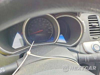 Zdjęcie 9 z 14 samochodu: 2014 NISSAN MURANO S VIN:JN8AZ1MW3EW518675 - miniatura