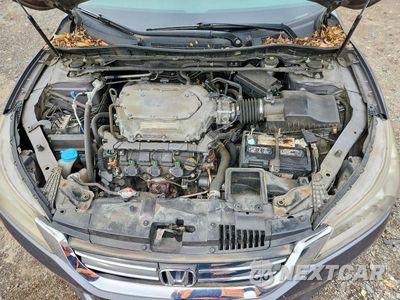 Zdjęcie 11 z 12 samochodu: 2014 HONDA ACCORD TOURING VIN:1HGCR3F93EA027349 - miniatura