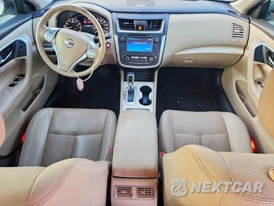 Zdjęcie 8 z 12 samochodu: 2016 NISSAN ALTIMA 2.5 SL VIN:1N4AL3AP7GC248902 - miniatura
