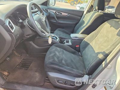 Zdjęcie 7 z 13 samochodu: 2016 NISSAN ROGUE SV VIN:5N1AT2MT7GC805106 - miniatura