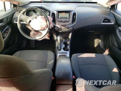 Zdjęcie 8 z 13 samochodu: 2017 CHEVROLET CRUZE LT VIN:1G1BE5SM2H7224874 - miniatura
