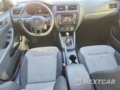 Zdjęcie 8 z 13 samochodu: 2017 VOLKSWAGEN JETTA S VIN:3VW2B7AJ3HM204266 - miniatura