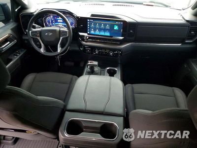 Zdjęcie 8 z 12 samochodu: 2024 CHEVROLET SILVERADO K1500 LT TRAIL BOSS VIN:3GCUDFED3RG336691 - miniatura