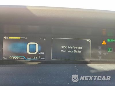 Zdjęcie 9 z 13 samochodu: 2019 TOYOTA PRIUS LE VIN:JTDKARFU0K3077134 - miniatura