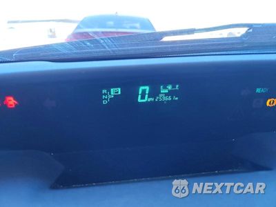 Zdjęcie 9 z 12 samochodu: 2007 TOYOTA PRIUS BASE VIN:JTDKB20U073273594 - miniatura