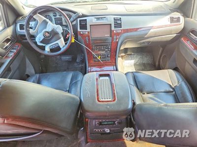 Zdjęcie 8 z 13 samochodu: 2012 CADILLAC ESCALADE PREMIUM VIN:1GYS4CEF4CR262660 - miniatura