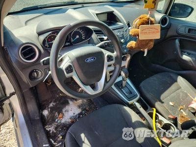 Zdjęcie 8 z 12 samochodu: 2019 FORD FIESTA SE VIN:3FADP4BJ6KM120532 - miniatura