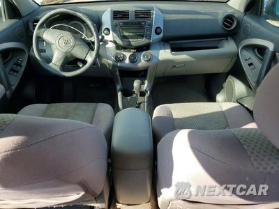 Zdjęcie 8 z 13 samochodu: 2007 TOYOTA RAV4 BASE VIN:JTMZD33V676029949 - miniatura