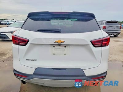 Zdjęcie 6 z 12 samochodu: 2023 CHEVROLET BLAZER 2LT VIN:3GNKBCR43PS168218 - miniatura