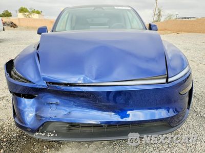 Piąte zdjęcie samochodu w środku: 2026 TESLA MODEL Y VIN:7SAYGDED0TF411540 - miniatura