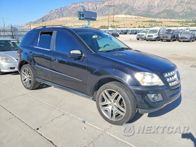 Czwarte zdjęcie samochodu z boku: 2009 MERCEDES-BENZ ML 350 VIN:4JGBB86E99A465111 - miniatura