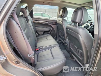 Zdjęcie 11 z 13 samochodu: 2011 KIA SORENTO EX VIN:5XYKUDA21BG055624 - miniatura