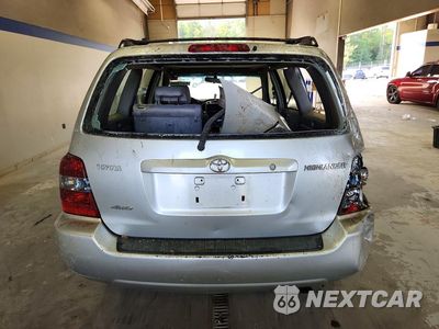 Zdjęcie 6 z 13 samochodu: 2005 TOYOTA HIGHLANDER BASE VIN:JTEHD21A550037106 - miniatura
