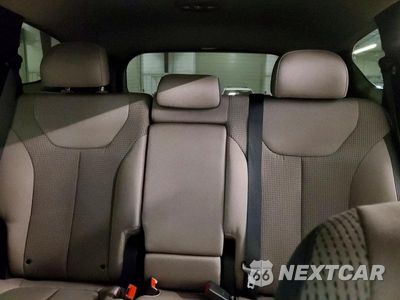 Zdjęcie 10 z 13 samochodu: 2023 HYUNDAI SANTA FE SEL VIN:5NMS2DAJ3PH616674 - miniatura