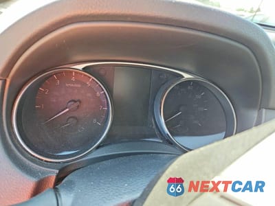Zdjęcie 9 z 14 samochodu: 2015 NISSAN ROGUE S VIN:KNMAT2MV8FP538412 - miniatura