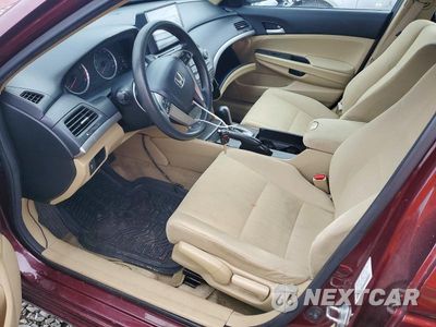 Zdjęcie 7 z 13 samochodu: 2011 HONDA ACCORD LX VIN:1HGCP2F32BA050502 - miniatura