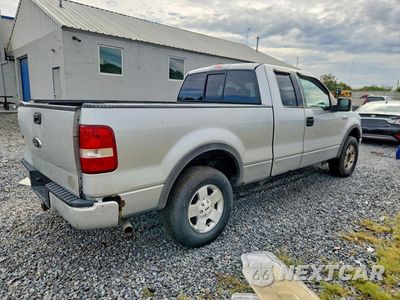 Trzecie zdjęcie samochodu z tyłu: 2004 FORD F150 VIN:1FTPX14524NB56278 - miniatura