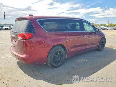 Trzecie zdjęcie samochodu z tyłu: 2018 CHRYSLER PACIFICA TOURING VIN:2C4RC1DG2JR163364 - miniatura