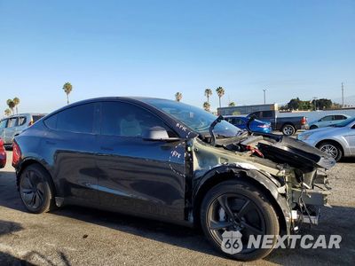 Czwarte zdjęcie samochodu z boku: 2026 TESLA MODEL Y VIN:7SAYGDED2TF636297 - miniatura