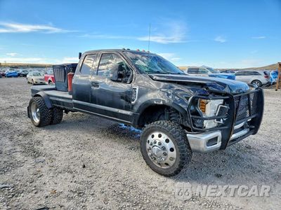 Czwarte zdjęcie samochodu z boku: 2018 FORD F350 SUPER DUTY VIN:1FT8X3DTXJEB13964 - miniatura