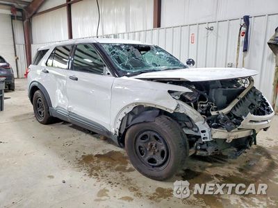 Czwarte zdjęcie samochodu z boku: 2020 FORD EXPLORER POLICE INTERCEPTOR VIN:1FM5K8AB1LGA72105 - miniatura