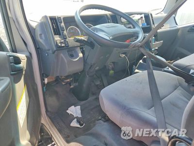 Zdjęcie 8 z 13 samochodu: 2018 ISUZU NPR HD VIN:JALC4W164J7009783 - miniatura