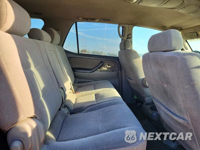 Zdjęcie 11 z 13 samochodu: 2004 TOYOTA SEQUOIA SR5 VIN:5TDZT34A64S214559 - miniatura