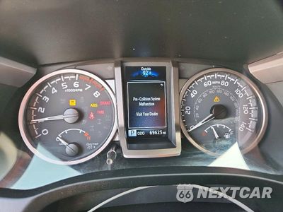 Zdjęcie 9 z 12 samochodu: 2022 TOYOTA TACOMA SR5 V6 VIN:3TMCZ5AN2NM473123 - miniatura