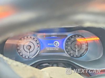 Zdjęcie 9 z 12 samochodu: 2015 CHRYSLER 200 S VIN:1C3CCCDG9FN615868 - miniatura
