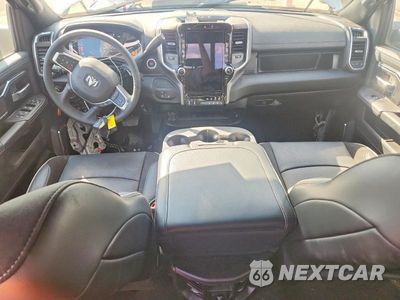 Zdjęcie 8 z 12 samochodu: 2026 RAM 2500 LARAMIE VIN:3C63R5FL8TG259778 - miniatura