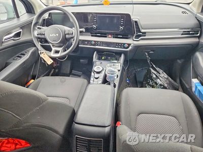 Zdjęcie 8 z 13 samochodu: 2023 KIA SPORTAGE LX VIN:KNDPUCAG3P7107979 - miniatura