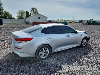 Trzecie zdjęcie samochodu z tyłu: 2019 KIA OPTIMA LX VIN:5XXGT4L30KG280359 - miniatura