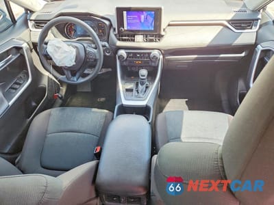 Zdjęcie 8 z 13 samochodu: 2025 TOYOTA RAV4 XLE VIN:2T3W1RFV6SC329820 - miniatura