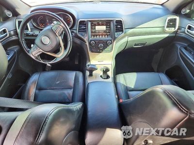 Zdjęcie 8 z 13 samochodu: 2014 JEEP GRAND CHEROKEE LIMITED VIN:1C4RJFBG3EC201124 - miniatura