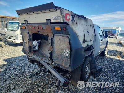 Trzecie zdjęcie samochodu z tyłu: 2020 CHEVROLET SILVERADO 2500 WORK TRUCK SWEEPER TRUCK VIN:1GC0YLE71LF271196 - miniatura