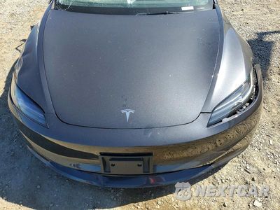 Zdjęcie 11 z 12 samochodu: 2025 TESLA MODEL 3 VIN:5YJ3E1EA3SF016803 - miniatura
