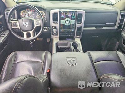 Zdjęcie 8 z 12 samochodu: 2016 RAM 1500 LARAMIE VIN:1C6RR7NMXGS188047 - miniatura