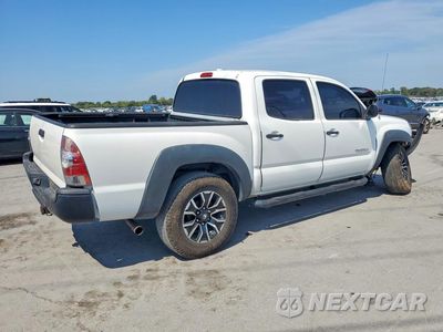 Trzecie zdjęcie samochodu z tyłu: 2009 TOYOTA TACOMA DOUBLE CAB PRERUNNER VIN:3TMJU62N69M071430 - miniatura
