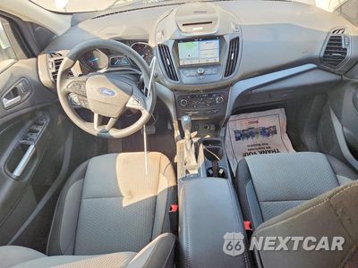 Zdjęcie 8 z 13 samochodu: 2017 FORD ESCAPE SE VIN:1FMCU9GD5HUA35129 - miniatura