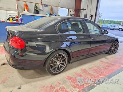 Trzecie zdjęcie samochodu z tyłu: 2011 BMW 328 XI SULEV VIN:WBAPK5C56BA657540 - miniatura