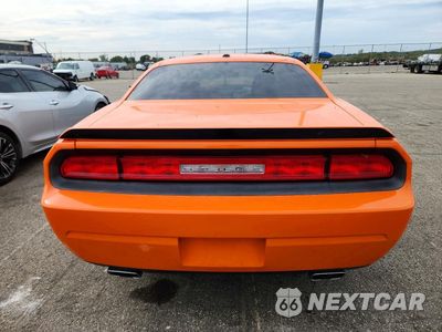 Zdjęcie 6 z 12 samochodu: 2014 DODGE CHALLENGER R/T VIN:2C3CDYBT9EH154074 - miniatura