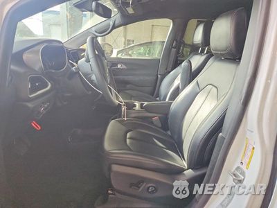 Zdjęcie 7 z 13 samochodu: 2025 CHRYSLER PACIFICA SELECT VIN:2C4RC1BGXSR502408 - miniatura