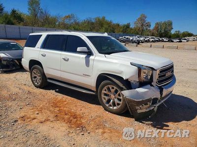 Czwarte zdjęcie samochodu z boku: 2017 GMC YUKON SLT VIN:1GKS2BKC5HR382852 - miniatura