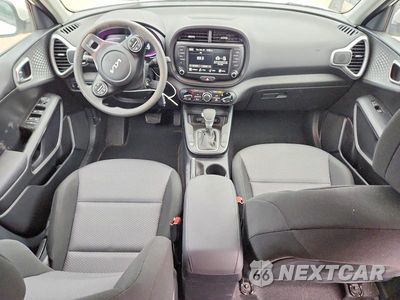Zdjęcie 8 z 13 samochodu: 2024 KIA SOUL LX VIN:KNDJ23AU1R7230328 - miniatura