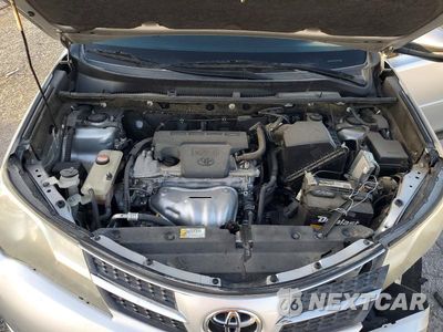 Zdjęcie 12 z 13 samochodu: 2015 TOYOTA RAV4 LIMITED VIN:JTMYFREV5FJ055606 - miniatura