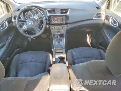 Zdjęcie 8 z 12 samochodu: 2017 NISSAN SENTRA SV VIN:3N1AB7AP5HY312807 - miniatura