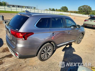Trzecie zdjęcie samochodu z tyłu: 2019 MITSUBISHI OUTLANDER SE VIN:JA4AZ3A39KZ046200 - miniatura