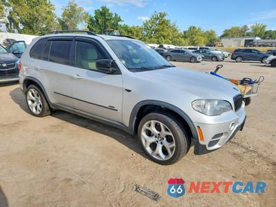 Czwarte zdjęcie samochodu z boku: 2012 BMW X5 XDRIVE35I VIN:5UXZV4C51CL989483 - miniatura