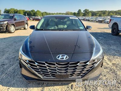 Piąte zdjęcie samochodu w środku: 2021 HYUNDAI ELANTRA LIMITED VIN:5NPLP4AG6MH031774 - miniatura