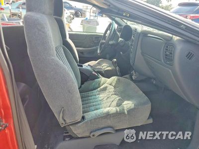 Zdjęcie 10 z 13 samochodu: 2002 CHEVROLET S TRUCK S10 VIN:1GCCS145928167755 - miniatura